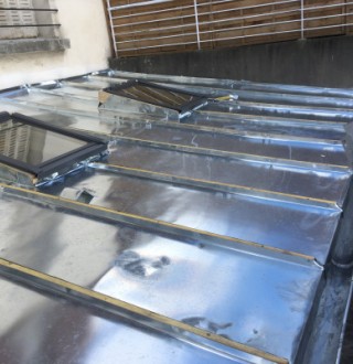 Installation de toiture en zinc  avec velux à Gagny